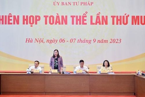 Xây dựng hệ thống tòa án chuyên nghiệp, hiện đại