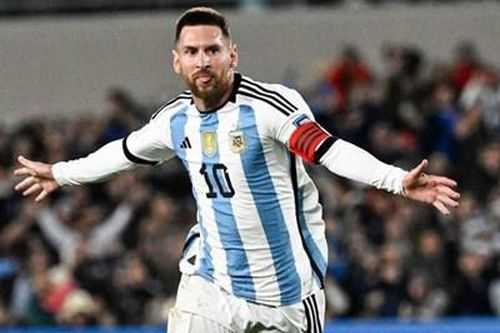 Messi lập siêu phẩm, Argentina khởi đầu thuận lợi tại vòng loại World Cup 2026