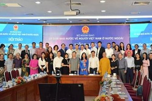 Hội thảo Ngày tôn vinh tiếng Việt trong cộng đồng người Việt Nam ở nước ngoài
