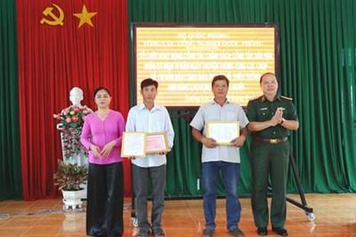 Tổng cục Công nghiệp quốc phòng tổ chức hoạt động chính sách tại Vĩnh Long