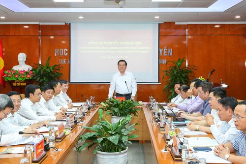 Đào tạo bồi dưỡng báo chí truyền thông phải đáp ứng thực tiễn
