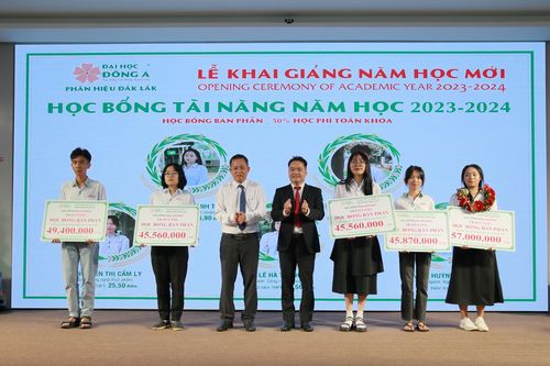 Gần 2,5 tỉ đồng học bổng dành cho tân sinh viên tại Đắk Lắk