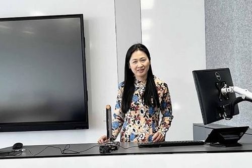 Hành trình của Sứ giả tiếng Việt tại Australia