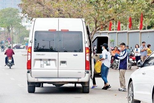Bộ GTVT đưa 2 phương án nhằm 'dẹp' xe hợp đồng, xe du lịch trá hình
