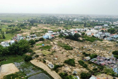 Quảng Nam: Giám đốc công ty bất động sản bị yêu cầu tạm hoãn xuất cảnh