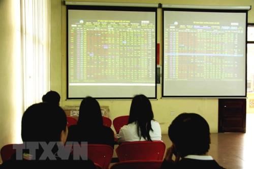 Nhiều vụ bán chui cổ phiếu bị Ủy ban Chứng khoán Nhà nước xử phạt
