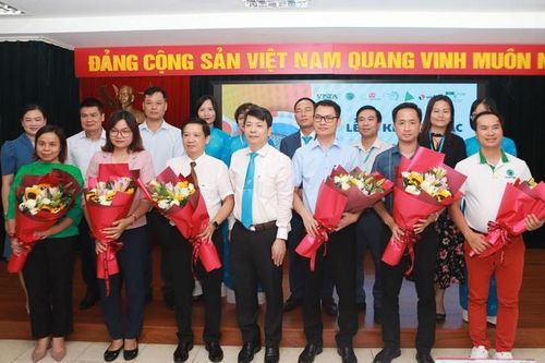Học viện Phụ nữ Việt Nam ký kết hợp tác nâng cao chất lượng đào tạo ngành du lịch, lữ hành