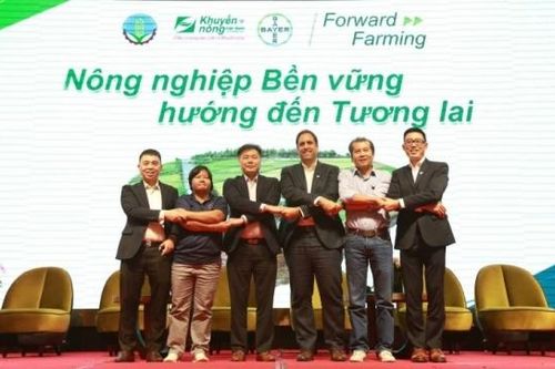 Nhà nông Việt được tập huấn kiến thức thực hành nông nghiệp bền vững nhờ ForwardFarming