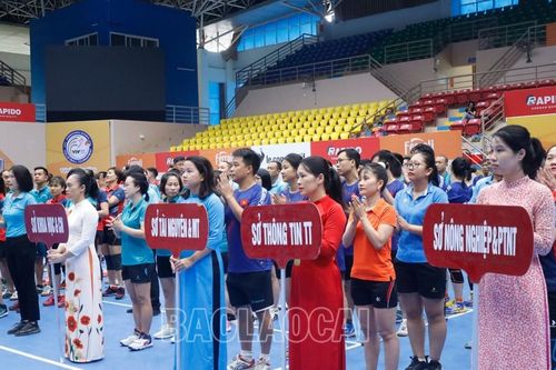 Khai mạc Giải Bóng chuyền hơi khối các ngành quản lý kinh tế tổng hợp
