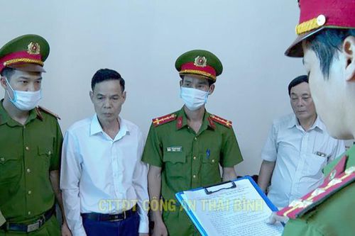 Khởi tố chủ tịch xã và thuộc cấp ở Thái Bình 'rút ruột' ngân sách