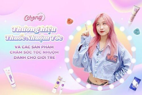 Khởi đầu xu hướng nhuộm tóc tại nhà cho người thân hậu Covid