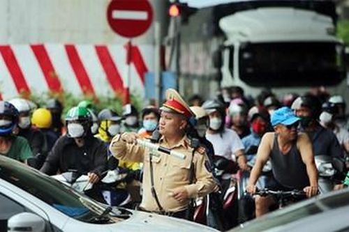 Công an TP Hà Nội phân luồng giao thông đón đoàn khách quốc tế thăm Việt Nam