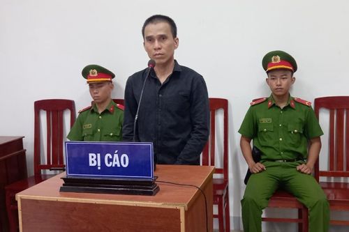 Buôn 'đá' lãi… án tù