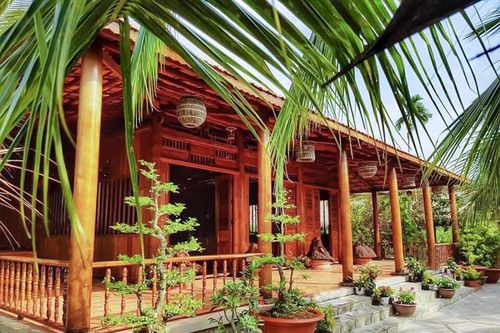 Nhà dừa độc nhất vô nhị ở miền Tây