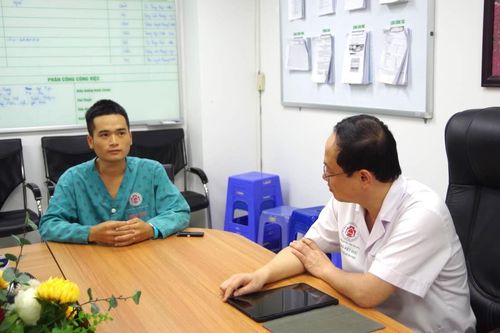 Câu chuyện cảm động về chiến sĩ Biên phòng được cứu sống kỳ diệu