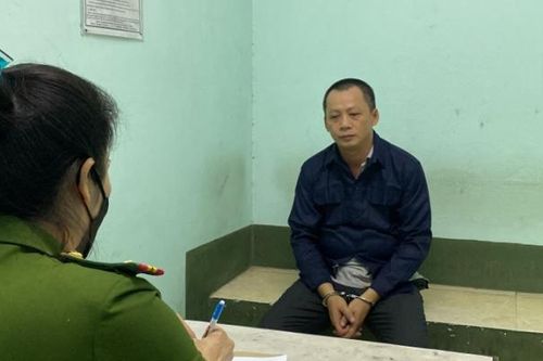 Bắt giữ 2 cán bộ trật tự đô thị nhận hối lộ từ các tiểu thương
