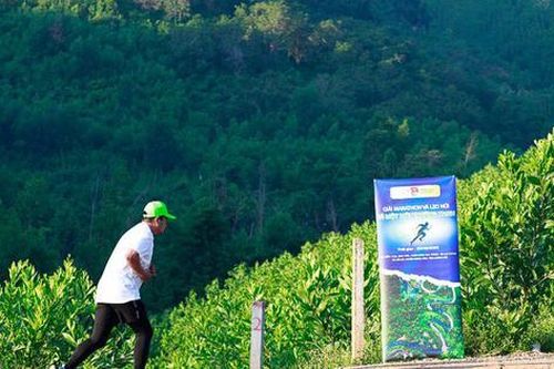 Tỉnh Đoàn Khánh Hòa tổ chức giải Marathon và leo núi 'Vì một môi trường xanh'