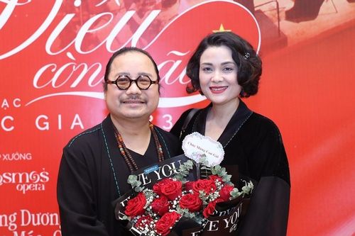 Trần Mạnh Tuấn nhắn gửi lời yêu thương xúc động đến 'bạn gái trăm năm'