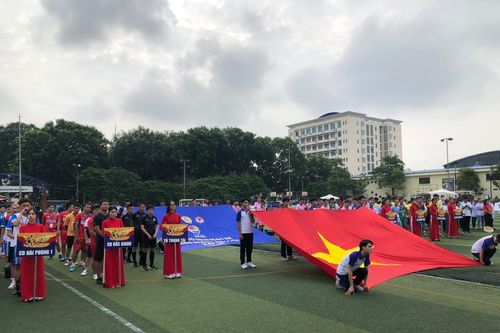 Đẩy mạnh chăm lo đời sống vật chất, tinh thần cho công nhân lao động