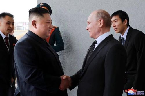 Tổng thống Putin kêu gọi tăng cường quan hệ Nga - Triều Tiên