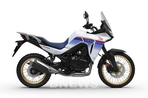 Honda Việt Nam ra mắt xe phân khối lớn Transalp 2023 sau nhiều năm vắng bóng
