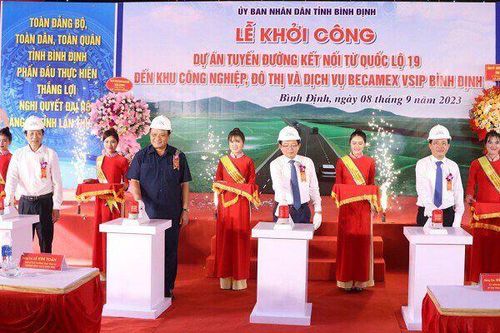 Khởi công tuyến đường kết nối Quốc lộ 19 với khu công nghiệp Becamex VSIP Bình Định
