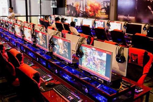 Quản lý sử dụng dịch vụ internet: Cân bằng giữa thực thi pháp luật và phát triển công nghiệp số