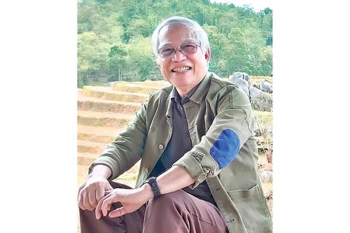 Gương mặt thơ: Hà Phạm Phú