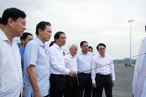Đoàn công tác Ban Thường vụ Thành ủy Hải Phòng thăm, khảo sát Khu Kinh tế cửa khẩu tỉnh Lào Cai