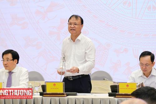 Xuất khẩu bắt đầu khởi sắc, liệu mục tiêu tăng trưởng 6% năm 2023 có khả thi?