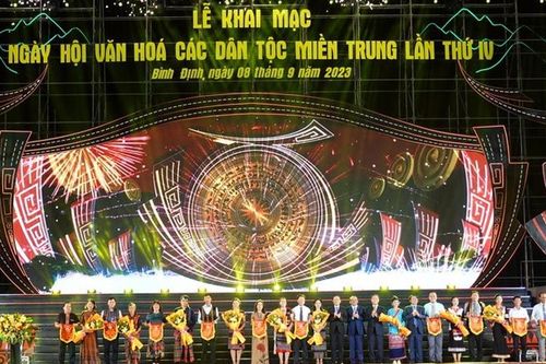 Bình Định: Sắc màu văn hóa các dân tộc miền Trung
