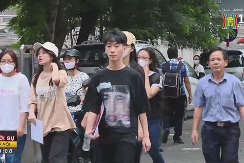 Rộn ràng ngày tân sinh viên nhập học