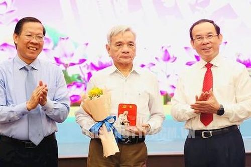 TPHCM: Biểu dương 235 Bí thư chi bộ khu phố, ấp tiêu biểu cấp Thành phố