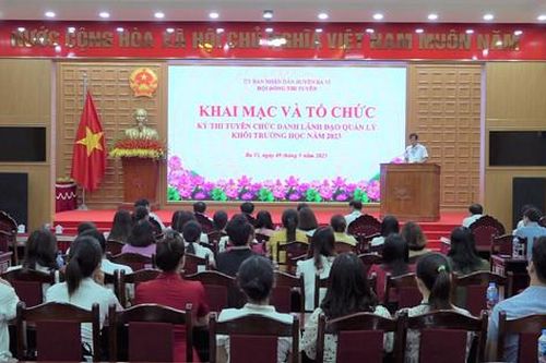 Ba Vì tổ chức thi tuyển 10 hiệu trưởng, phó hiệu trưởng các trường học