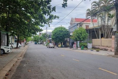 Nam thanh niên tử vong sau khi bị đạp ngã xe máy