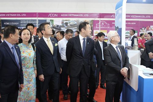 Hơn 20.000 khách tham dự Hội chợ Công thương vùng Đông Nam Bộ - Bình Dương năm 2023
