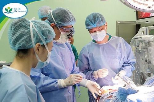 Cứu 2 trẻ khỏi động kinh nguy hiểm nhờ kỹ thuật tiên tiến lần đầu áp dụng tại Việt nam