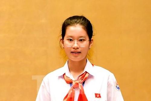 Nữ sinh lớp 9 vào vai Chủ tịch 'Quốc hội trẻ em' là ai?