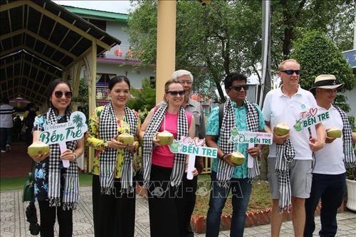 Đoàn Famtrip quốc tế tham quan, khảo sát du lịch Bến Tre