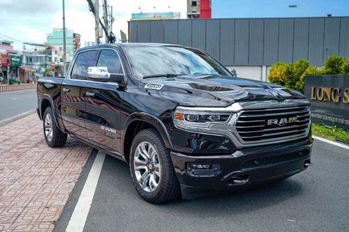 Lệ phí cấp mới giấy đăng ký và biển số xe bán tải tăng 40 lần từ 22/10