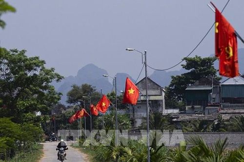 Xã đầu tiên đạt chuẩn nông thôn mới kiểu mẫu của Hòa Bình