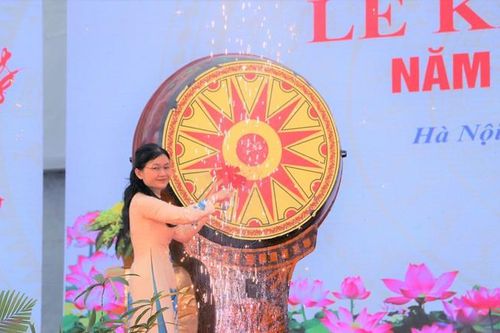 Hơn 1.500 tân sinh viên Học viện Phụ nữ Việt Nam chính thức bước vào năm học mới
