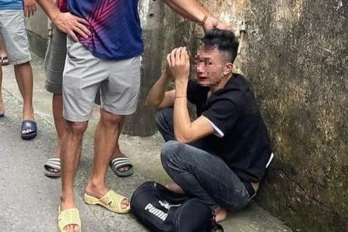 Nghi phạm cướp tiệm vàng ở phố Vũ Xuân Thiều do thua cá độ, cờ bạc