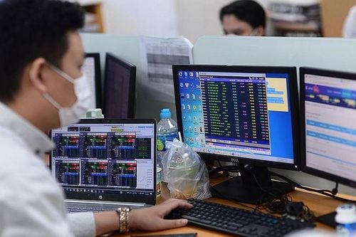 Vì sao Ủy ban Chứng khoán yêu cầu dừng ngay việc đặt lệnh tự động?
