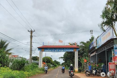 Chư Sê ưu tiên đầu tư đường giao thông nông thôn