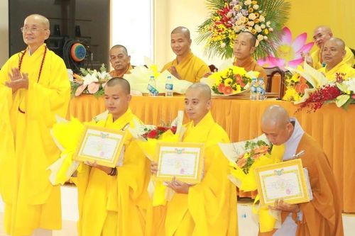 Đồng Tháp: Trường Trung cấp Phật học tỉnh tổng kết năm học thứ 2 khóa IX (2020-2023)
