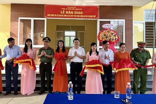 Thừa Thiên – Huế: Khánh thành, bàn giao nhiều trụ sở làm việc Công an xã