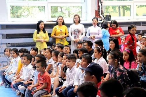 Thúc đẩy duy trì tiếng Việt trong cộng đồng người Việt Nam ở nước ngoài