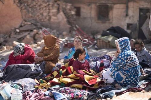 Người dân Maroc 'màn trời chiếu đất' sau thảm họa địa chấn