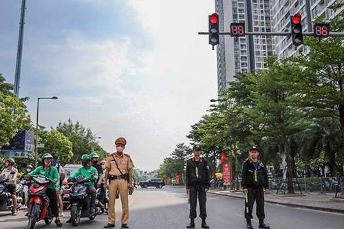 Công an Hà Nội cắm chốt đảm bảo an ninh đón đoàn Tổng thống Hoa Kỳ sang thăm Việt Nam